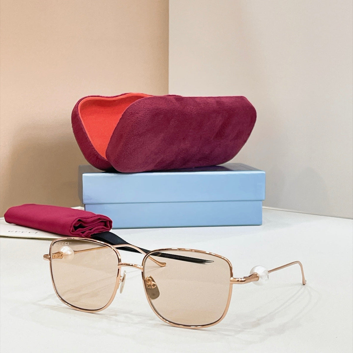 Gucci GG2321S Sunglasses